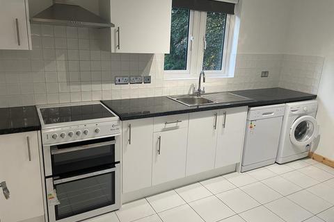 2 bedroom flat to rent, Derby Road, Nottingham NG7