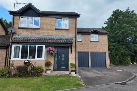 5 bedroom detached house for sale, Thorney Leys, Witney OX28