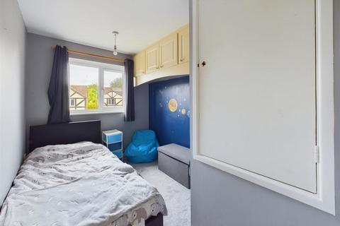 2 Armada Close, Churchdown, Gloucester, GL3 1ND