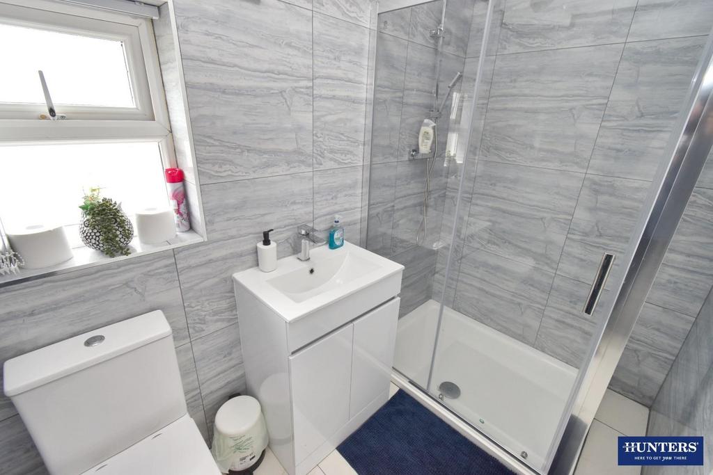 Family Shower room