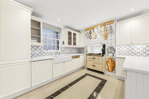 4 bedroom house to rent, Billing Road, Chelsea, SW10