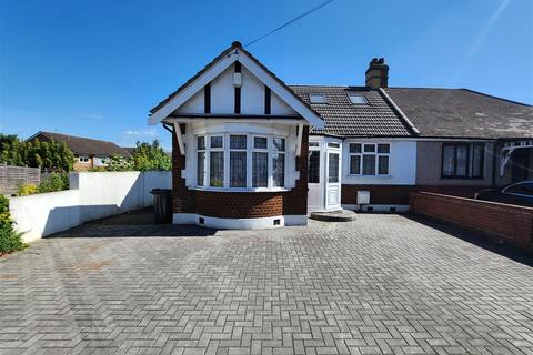 4 bedroom semi-detached bungalow for sale, Redbridge Lane East, Ilford