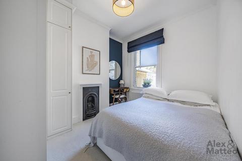 157a Simms Road, London, SE1 5QJ