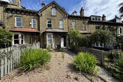 1 bedroom in a house share to rent, Kirkgate, Shipley