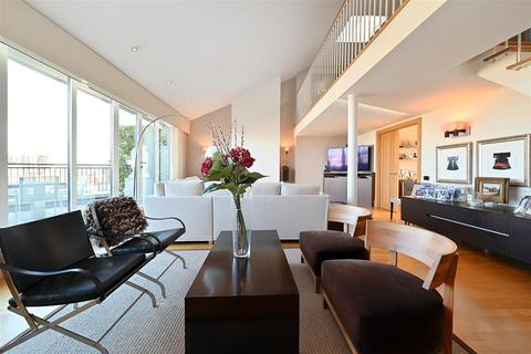 3 bedroom apartment for sale, Coleridge Gardens, Chelsea, SW10