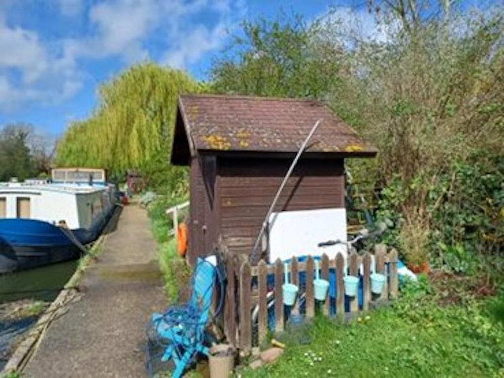 Horsenden Farm moorings  4.jpg