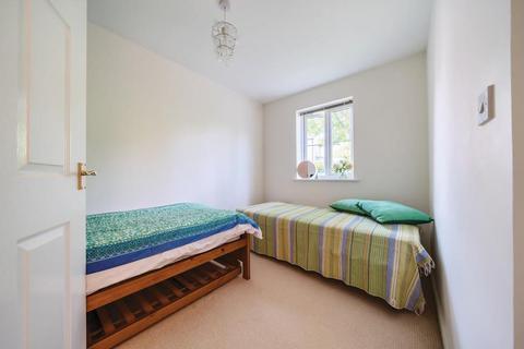 Flat 1, 2 Hyde Meadow View, Witney, OX28 6FP