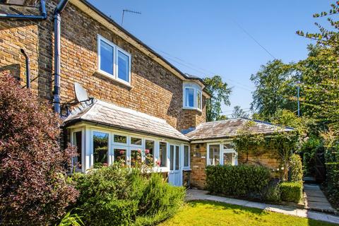 3 bedroom semi-detached house for sale, Bankside Down, Old Chorleywood Road, Rickmansworth, Hertfordshire, WD3