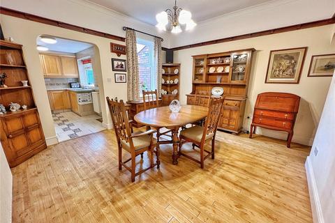80 Cranbourne Road, Ashton-under-lyne, OL7 9BW