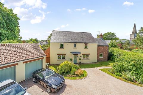 4 bedroom detached house for sale, De Clere Way, Trellech, Monmouth, NP25