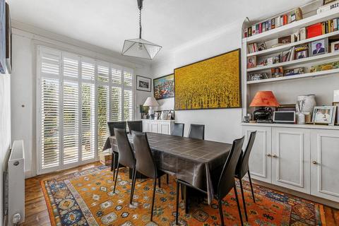 2 Saltcoats Road, London, W4 1AR