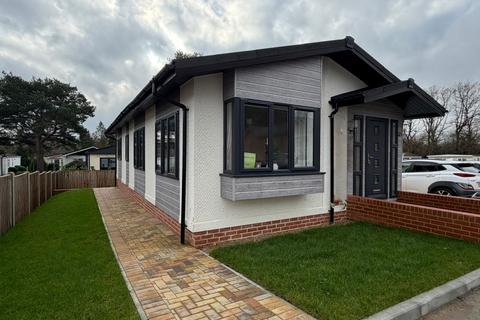 undefined, Edenbridge, Kent, TN8