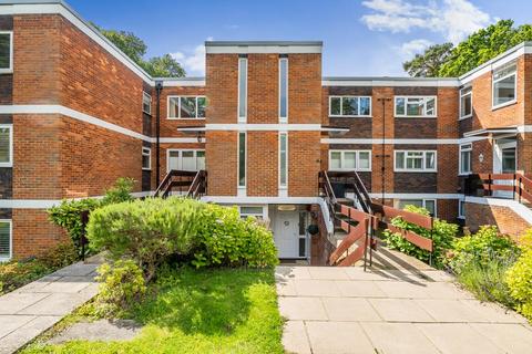 3 bedroom flat for sale, Sunningdale,  Berkshire,  SL5