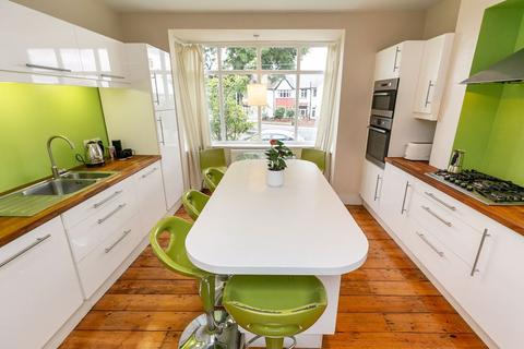 3 bedroom terraced house for sale, Fossil Road, SE13