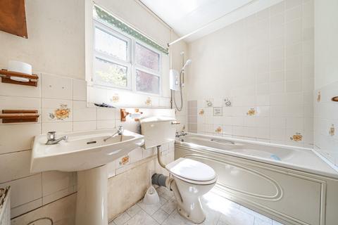3 Hoadlands, Petersfield, GU31 4PF