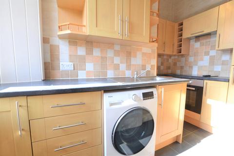 2 bedroom flat to rent, Lorne Street, Edinburgh, EH6