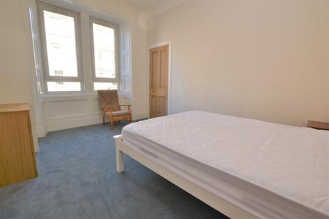 2 bedroom flat to rent, Lorne Street, Edinburgh, EH6