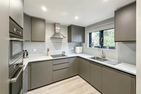 3 bedroom end of terrace house for sale, New Greens Avenue, St. Albans, Hertfordshire, AL3