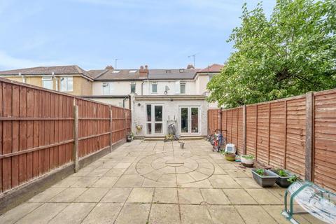 3 bedroom terraced house for sale, Slough,  Berkshire,  SL1