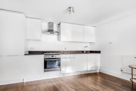 2 bedroom apartment for sale, Falcon Road, Battersea, SW11