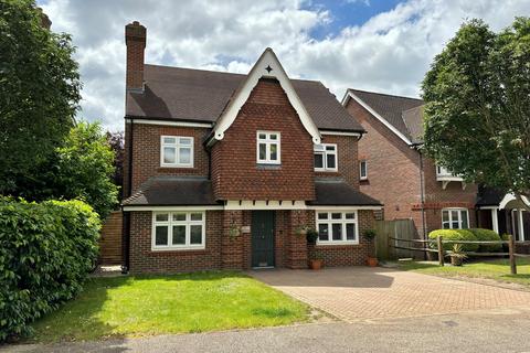 5 bedroom detached house for sale, Limewood Close, Langley Park, Beckenham, BR3