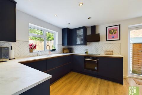 171 Blagdon Road, Reading, RG2 7NE