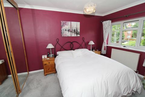 20 Chiltern Gardens, Bromley, BR2 0PT