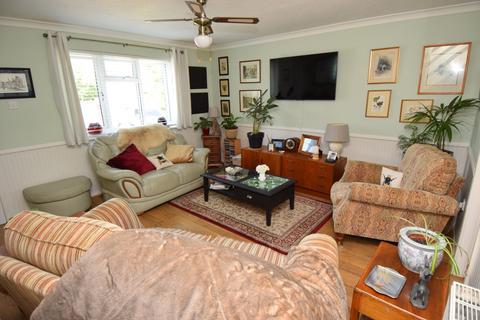 1 Flitcroft, Amesbury, Salisbury, SP4 7RH