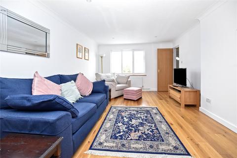 10 Iverhurst Close, Bexleyheath, DA6 8HY