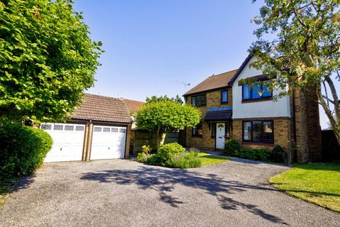 4 bedroom detached house for sale, Clanfield, Waterlooville PO8