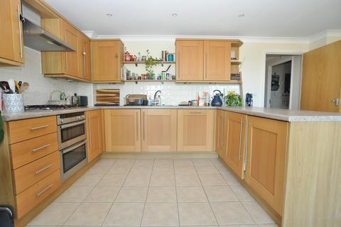 2 bedroom flat for sale, Nursery Hill, St Andrews Place, Hitchin