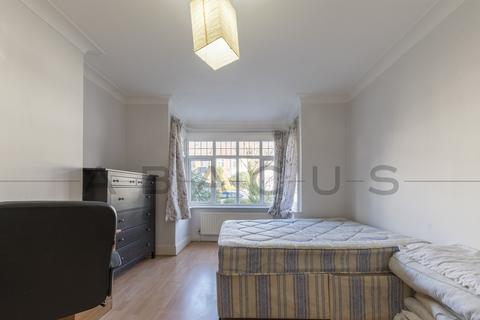 4 bedroom house to rent, Hanover Road, London NW10