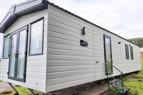 3 bedroom static caravan for sale, Saltmarshe Castle Holiday Park