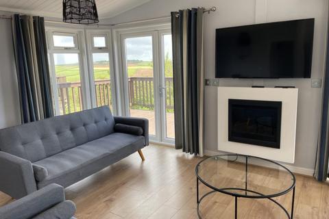 3 bedroom lodge for sale, Whitsand Bay Fort
