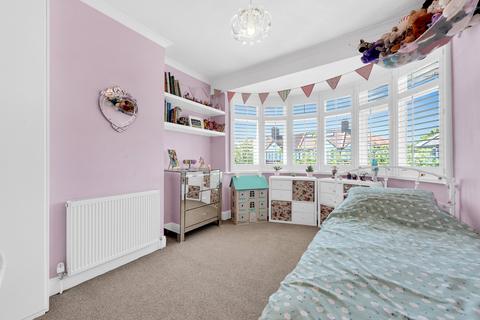 66 Holmdale Road, Chislehurst, BR7 6BZ
