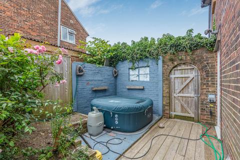 3 bedroom semi-detached house for sale, Woodland Avenue, Burgess Hill, West Sussex, RH15