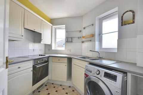 2 bedroom flat for sale, East Stour Way, Ashford TN24