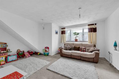 1 bedroom maisonette for sale, Bevis Close, Dartford, Kent, DA2