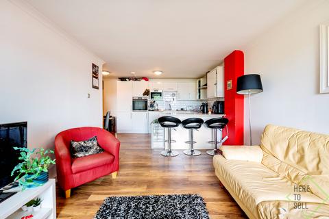 3 bedroom flat for sale, Free Trade Wharf, London E1W