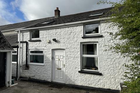 15 Heol Tredeg, Upper Cwmtwrch, Swansea, SA9 2XD