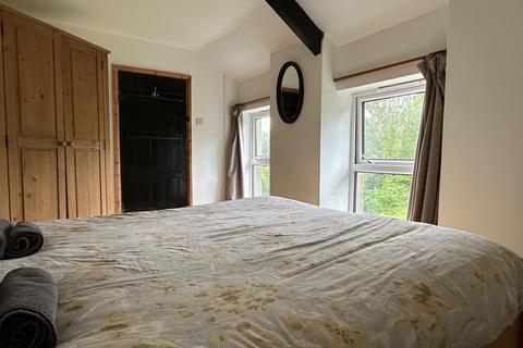 15 Heol Tredeg, Upper Cwmtwrch, Swansea, SA9 2XD