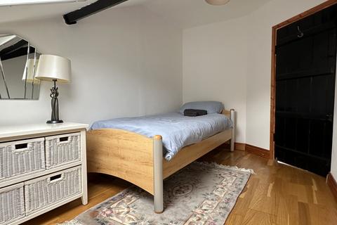 15 Heol Tredeg, Upper Cwmtwrch, Swansea, SA9 2XD