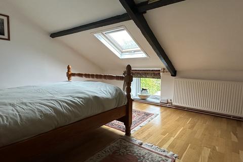 15 Heol Tredeg, Upper Cwmtwrch, Swansea, SA9 2XD