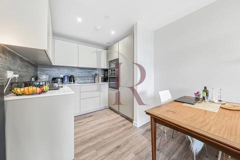 1 bedroom flat for sale, The Shoreline Building, Newnton Close, London, N4