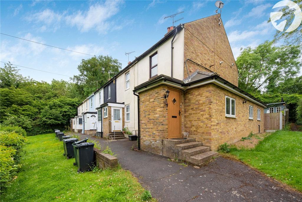 Bean Hill Cottages, Southfleet Road... 2 bed end of terrace house for