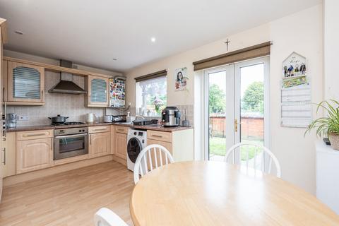 35 High Street, Rhostyllen, Wrexham, LL14 4AG