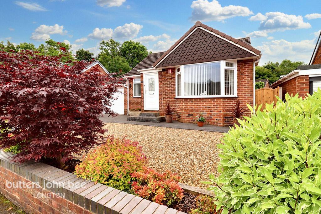 Oakdene Close, StokeOnTrent 2 bed detached bungalow for sale £310,000