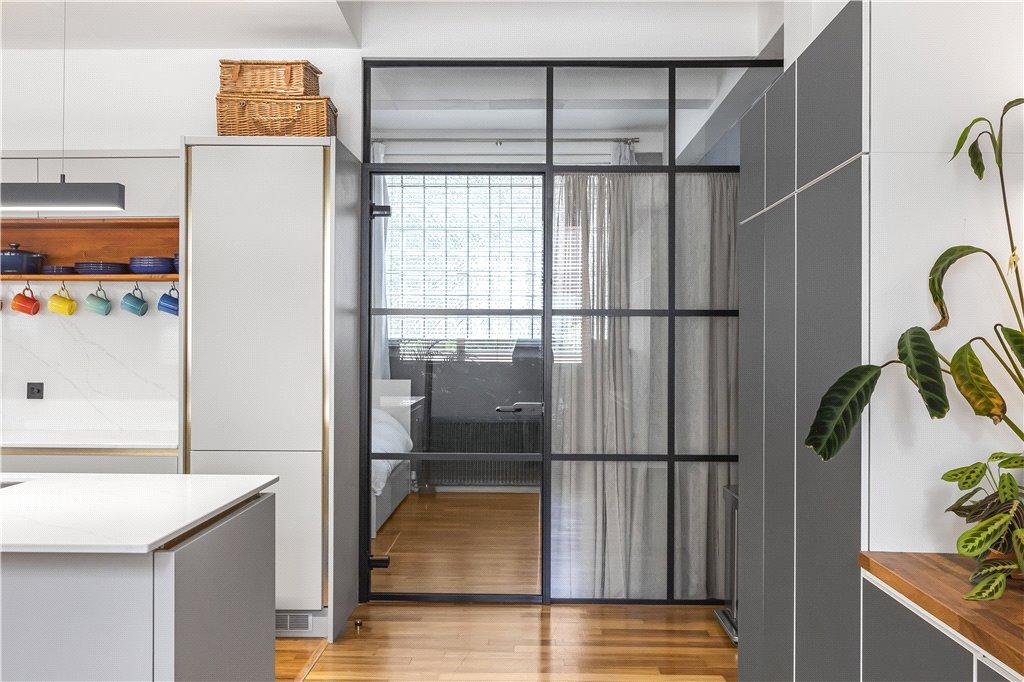 Reception/Kitchen