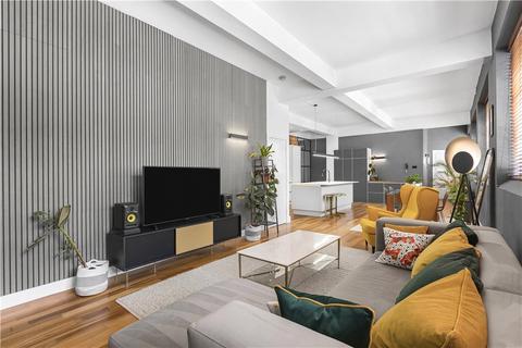 48 Sunlight Square, London, E2 6LD