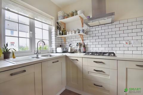 3 Pollards Close, Exeter, EX4 8FB